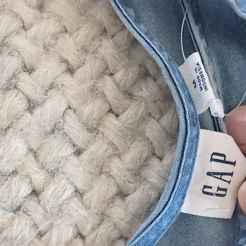 Sleeveless Gap Denim Dress with back tie - Picture 3 of 5